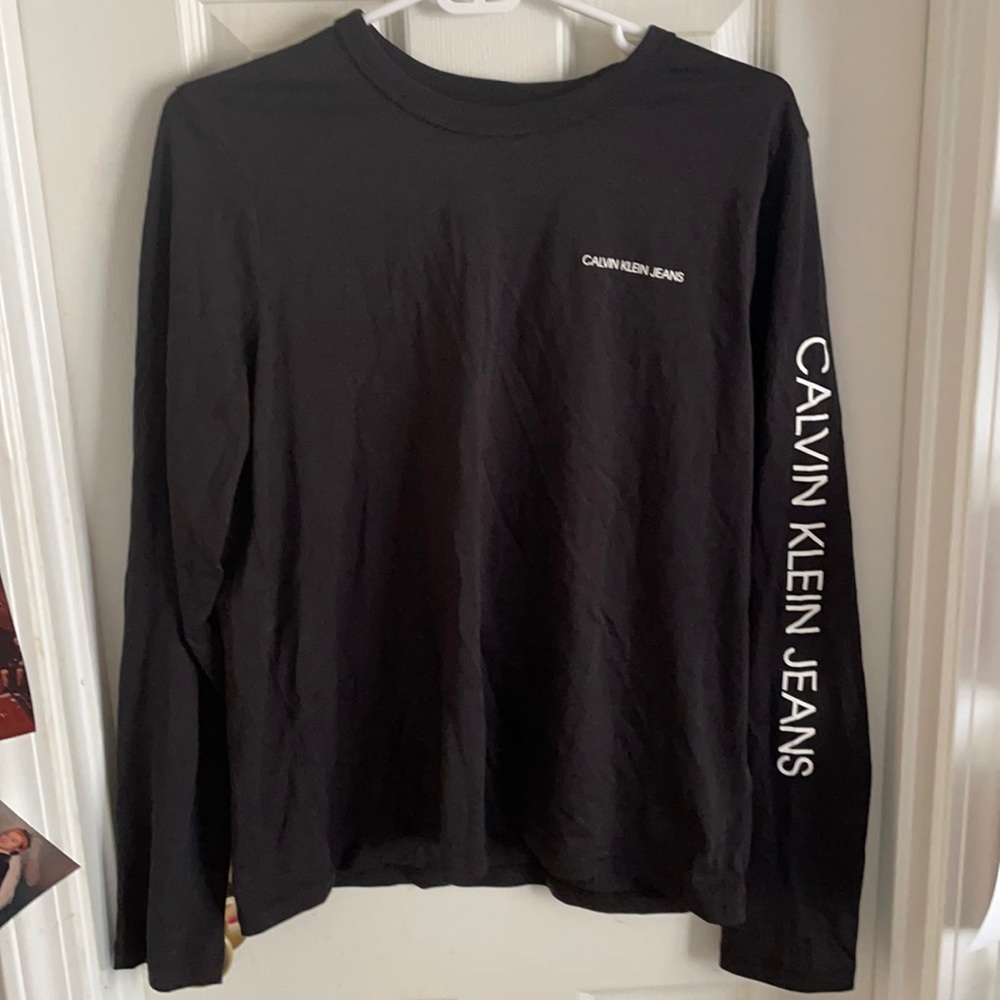 long sleeve t shirt